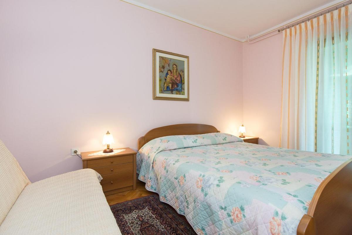 Apartments Spanjic Krk Town Exterior foto